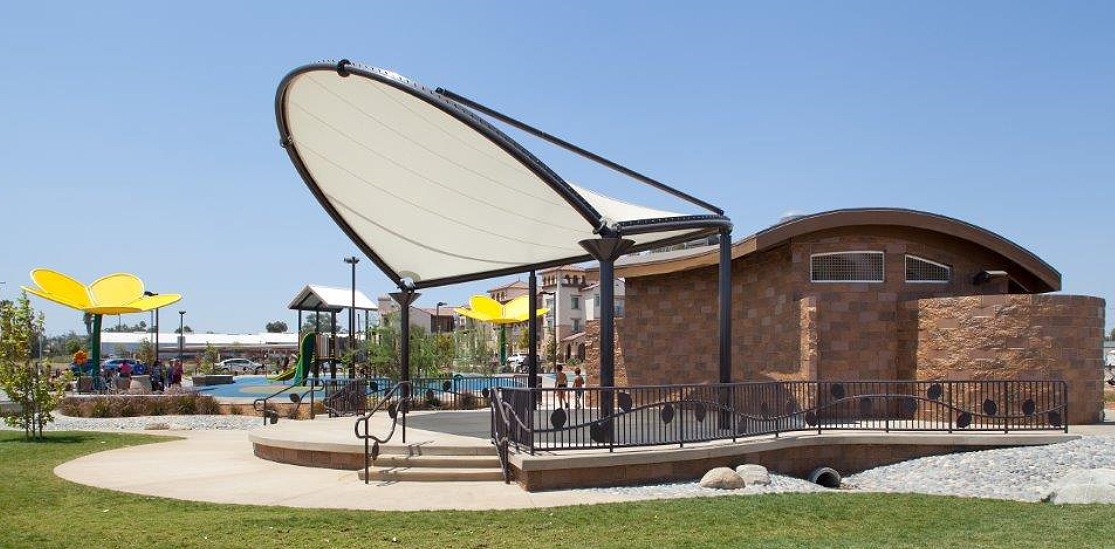 Mercado Park - Playground and Shade Areas